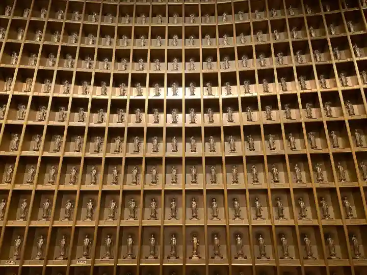 東本願寺本廟 牛久浄苑(牛久大仏)(茨城県)