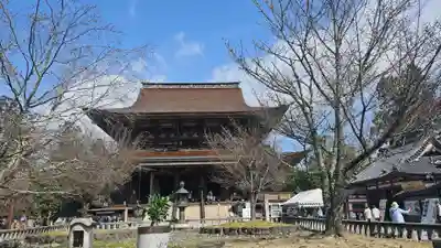 金峯山寺の本殿・本堂
