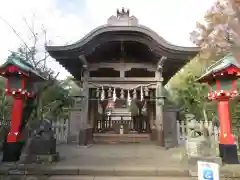 江島神社の本殿