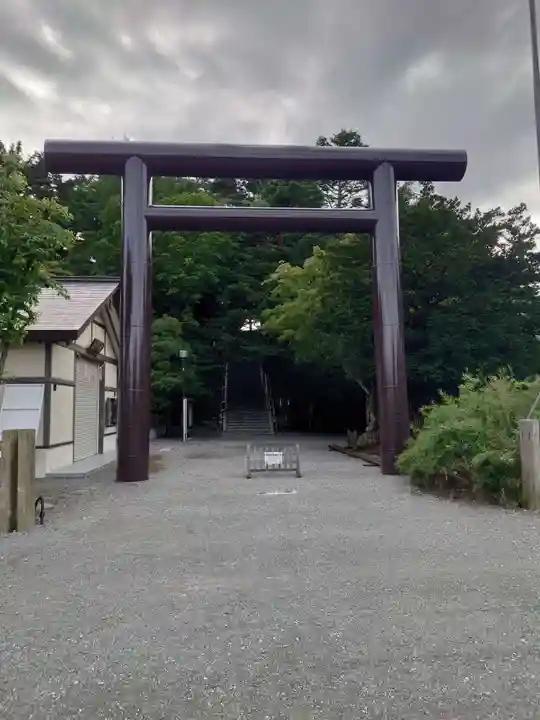 千歳神社の鳥居