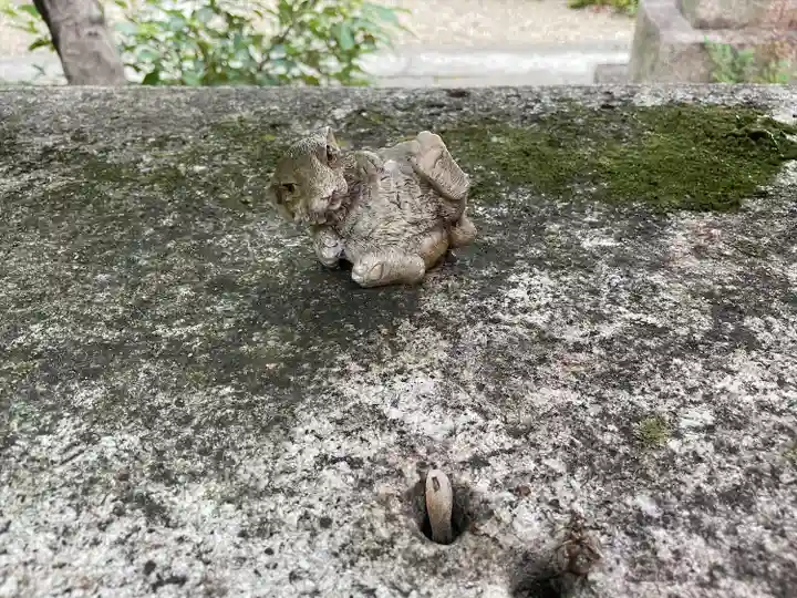 三輪神社の狛犬