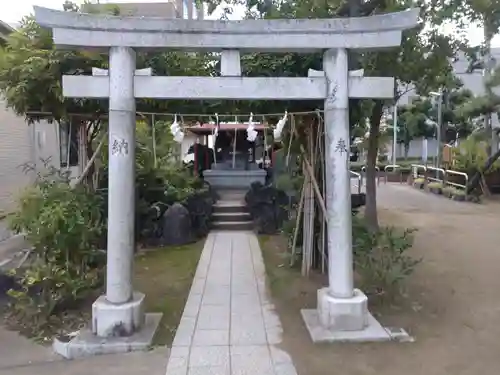 押切稲荷神社の鳥居