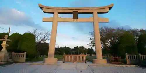 鶴谷八幡宮の鳥居