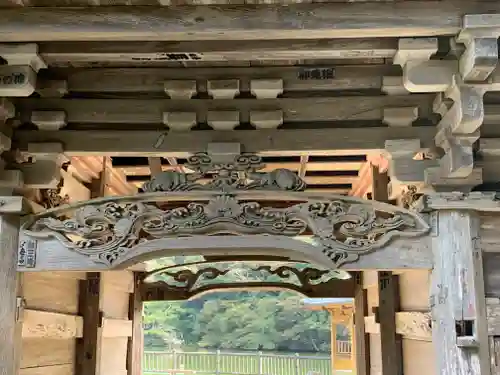 賢沼寺（沼ノ内弁財天）の山門