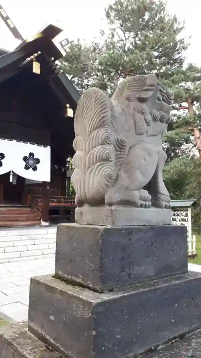 上川神社頓宮の狛犬