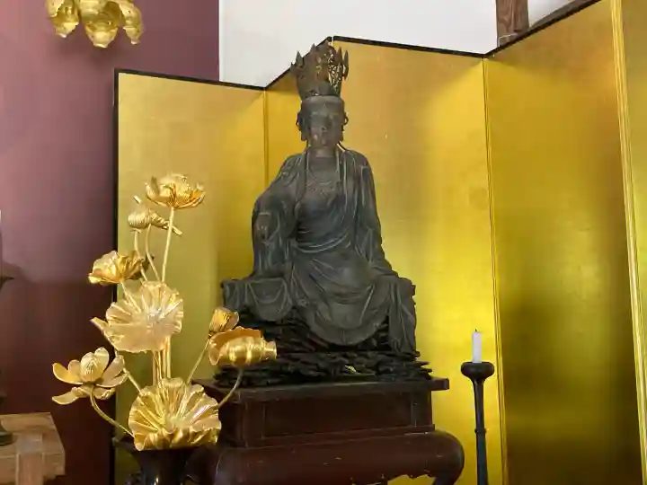 円覚寺の{uncategorized: "未分類", other: "その他", undefined: "問題あり", building: "その他建物", grave: "お墓", sacred_gate: "鳥居", guardian: "狛犬", statue: "像", buddha: "仏像", history: "歴史", nature: "自然", garden: "庭園", animal: "動物", pagoda: "塔", temizu: "手水舎", mountain_gate: "山門・神門", sanctuary: "本殿・本堂", subordinate: "末社・摂社", art: "芸術", scenery: "景色", jizo: "地蔵", ema: "絵馬", goshuin: "御朱印", omikuji: "おみくじ", items: "授与品その他", amulet: "お守り", goshuincho: "御朱印帳", eats: "食事", festival: "お祭り", votive_dance: "神楽", shichigosan: "七五三参", wedding: "結婚式", experience: "体験その他", initially: "初詣", around: "周辺", anti_infection: "感染症対策"}