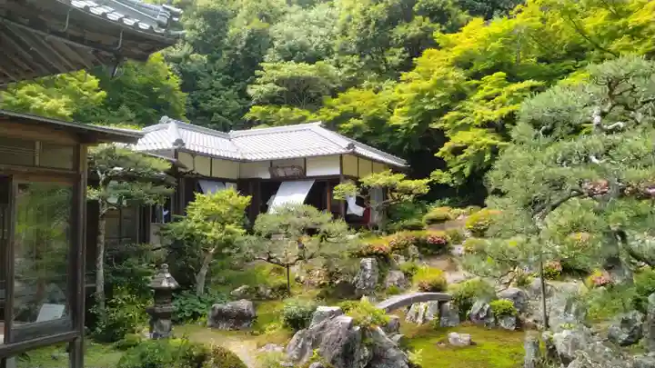 吸湖山 青岸寺の庭園