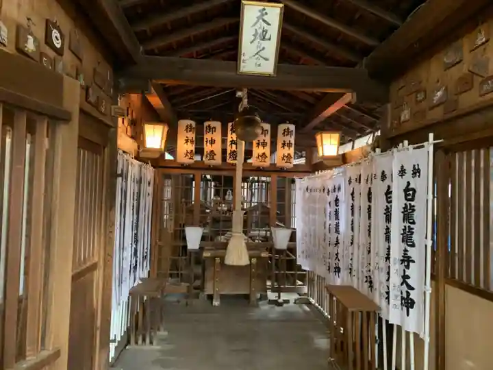 洲嵜神社の末社・摂社