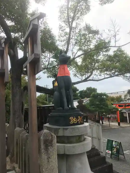 伏見稲荷大社の狛犬