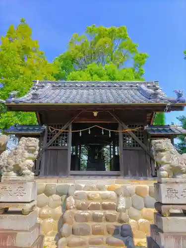 十二所社（野崎）の本殿・本堂