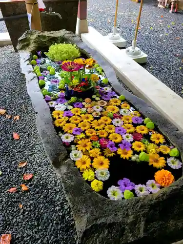 福母八幡宮の手水舎