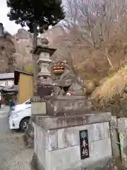 中之嶽神社の狛犬