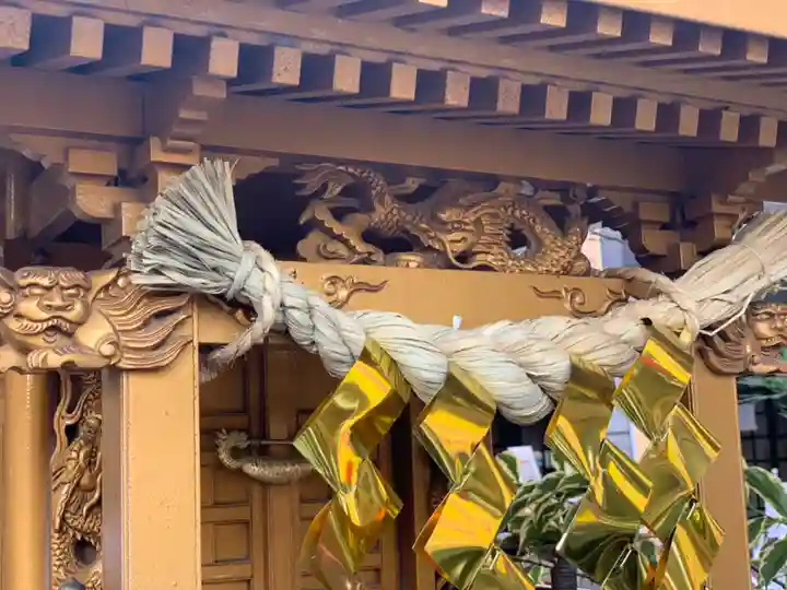 亀ケ池八幡宮の芸術