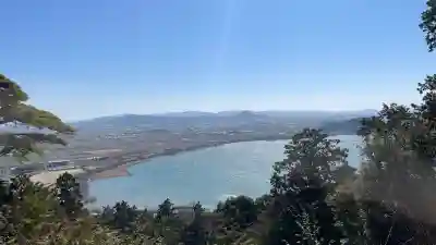 太郎坊大権現社の{uncategorized: "未分類", other: "その他", undefined: "問題あり", building: "その他建物", grave: "お墓", sacred_gate: "鳥居", guardian: "狛犬", statue: "像", buddha: "仏像", history: "歴史", nature: "自然", garden: "庭園", animal: "動物", pagoda: "塔", temizu: "手水舎", mountain_gate: "山門・神門", sanctuary: "本殿・本堂", subordinate: "末社・摂社", art: "芸術", scenery: "景色", jizo: "地蔵", ema: "絵馬", goshuin: "御朱印", omikuji: "おみくじ", items: "授与品その他", amulet: "お守り", goshuincho: "御朱印帳", eats: "食事", festival: "お祭り", votive_dance: "神楽", shichigosan: "七五三参", wedding: "結婚式", experience: "体験その他", initially: "初詣", around: "周辺", anti_infection: "感染症対策"}