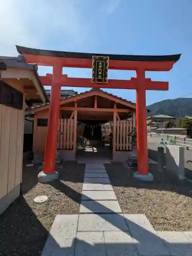 大神門神社の{uncategorized: "未分類", other: "その他", undefined: "問題あり", building: "その他建物", grave: "お墓", sacred_gate: "鳥居", guardian: "狛犬", statue: "像", buddha: "仏像", history: "歴史", nature: "自然", garden: "庭園", animal: "動物", pagoda: "塔", temizu: "手水舎", mountain_gate: "山門・神門", sanctuary: "本殿・本堂", subordinate: "末社・摂社", art: "芸術", scenery: "景色", jizo: "地蔵", ema: "絵馬", goshuin: "御朱印", omikuji: "おみくじ", items: "授与品その他", amulet: "お守り", goshuincho: "御朱印帳", eats: "食事", festival: "お祭り", votive_dance: "神楽", shichigosan: "七五三参", wedding: "結婚式", experience: "体験その他", initially: "初詣", around: "周辺", anti_infection: "感染症対策"}