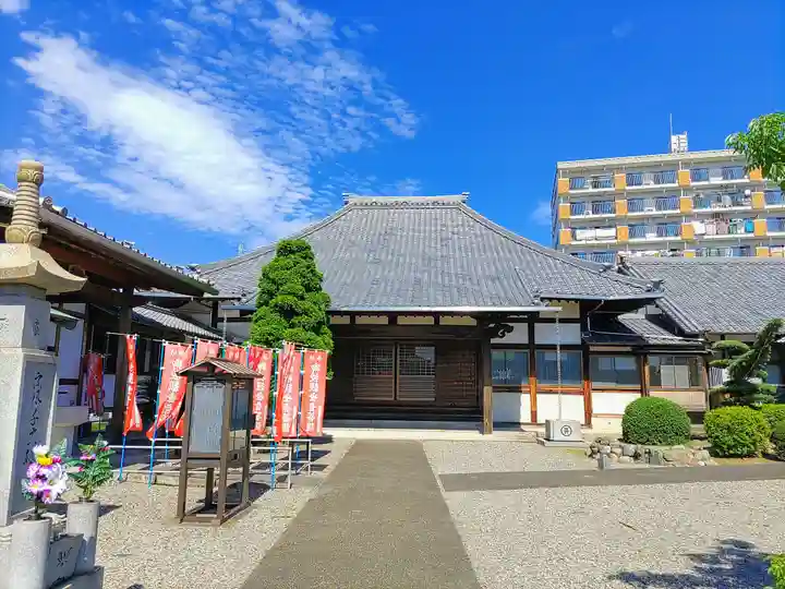 広済寺の本殿・本堂