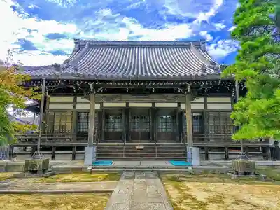安養寺の本殿・本堂