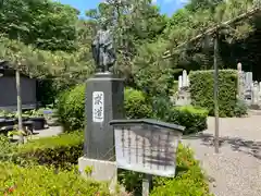 唯称寺の建物その他