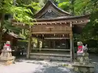 貴船神社奥宮の{uncategorized: "未分類", other: "その他", undefined: "問題あり", building: "その他建物", grave: "お墓", sacred_gate: "鳥居", guardian: "狛犬", statue: "像", buddha: "仏像", history: "歴史", nature: "自然", garden: "庭園", animal: "動物", pagoda: "塔", temizu: "手水舎", mountain_gate: "山門・神門", sanctuary: "本殿・本堂", subordinate: "末社・摂社", art: "芸術", scenery: "景色", jizo: "地蔵", ema: "絵馬", goshuin: "御朱印", omikuji: "おみくじ", items: "授与品その他", amulet: "お守り", goshuincho: "御朱印帳", eats: "食事", festival: "お祭り", votive_dance: "神楽", shichigosan: "七五三参", wedding: "結婚式", experience: "体験その他", initially: "初詣", around: "周辺", anti_infection: "感染症対策"}
