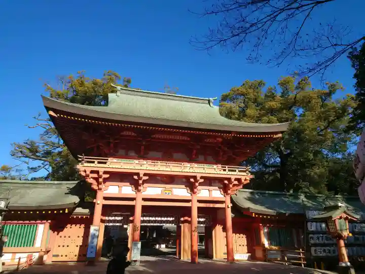 武蔵一宮氷川神社の{uncategorized: "未分類", other: "その他", undefined: "問題あり", building: "その他建物", grave: "お墓", sacred_gate: "鳥居", guardian: "狛犬", statue: "像", buddha: "仏像", history: "歴史", nature: "自然", garden: "庭園", animal: "動物", pagoda: "塔", temizu: "手水舎", mountain_gate: "山門・神門", sanctuary: "本殿・本堂", subordinate: "末社・摂社", art: "芸術", scenery: "景色", jizo: "地蔵", ema: "絵馬", goshuin: "御朱印", omikuji: "おみくじ", items: "授与品その他", amulet: "お守り", goshuincho: "御朱印帳", eats: "食事", festival: "お祭り", votive_dance: "神楽", shichigosan: "七五三参", wedding: "結婚式", experience: "体験その他", initially: "初詣", around: "周辺", anti_infection: "感染症対策"}