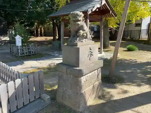 上高野神社の狛犬