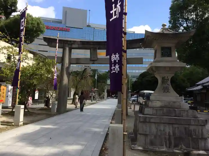 警固神社の鳥居