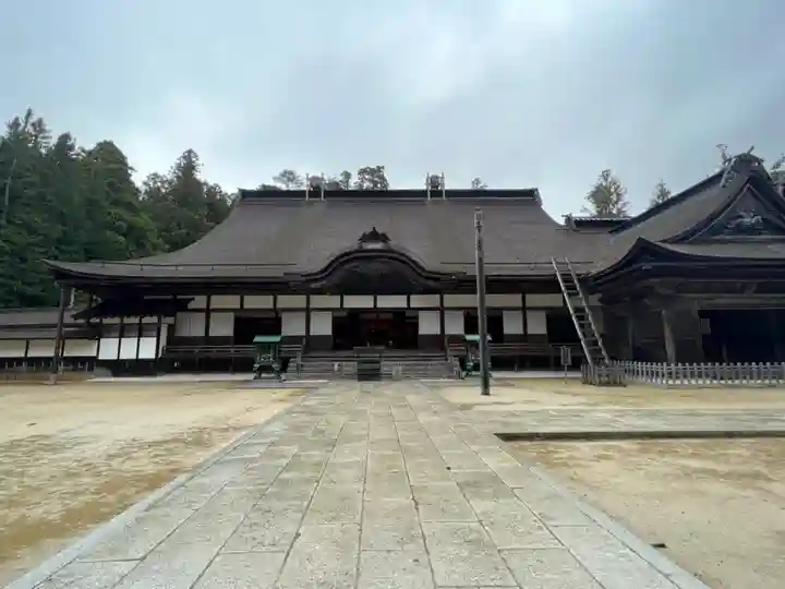 高野山金剛峯寺の本殿・本堂