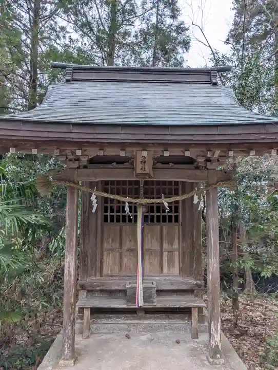 出石神社の{uncategorized: "未分類", other: "その他", undefined: "問題あり", building: "その他建物", grave: "お墓", sacred_gate: "鳥居", guardian: "狛犬", statue: "像", buddha: "仏像", history: "歴史", nature: "自然", garden: "庭園", animal: "動物", pagoda: "塔", temizu: "手水舎", mountain_gate: "山門・神門", sanctuary: "本殿・本堂", subordinate: "末社・摂社", art: "芸術", scenery: "景色", jizo: "地蔵", ema: "絵馬", goshuin: "御朱印", omikuji: "おみくじ", items: "授与品その他", amulet: "お守り", goshuincho: "御朱印帳", eats: "食事", festival: "お祭り", votive_dance: "神楽", shichigosan: "七五三参", wedding: "結婚式", experience: "体験その他", initially: "初詣", around: "周辺", anti_infection: "感染症対策"}