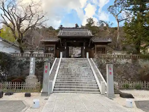 修禅寺の{uncategorized: "未分類", other: "その他", undefined: "問題あり", building: "その他建物", grave: "お墓", sacred_gate: "鳥居", guardian: "狛犬", statue: "像", buddha: "仏像", history: "歴史", nature: "自然", garden: "庭園", animal: "動物", pagoda: "塔", temizu: "手水舎", mountain_gate: "山門・神門", sanctuary: "本殿・本堂", subordinate: "末社・摂社", art: "芸術", scenery: "景色", jizo: "地蔵", ema: "絵馬", goshuin: "御朱印", omikuji: "おみくじ", items: "授与品その他", amulet: "お守り", goshuincho: "御朱印帳", eats: "食事", festival: "お祭り", votive_dance: "神楽", shichigosan: "七五三参", wedding: "結婚式", experience: "体験その他", initially: "初詣", around: "周辺", anti_infection: "感染症対策"}