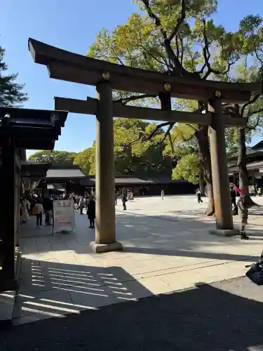 明治神宮の{uncategorized: "未分類", other: "その他", undefined: "問題あり", building: "その他建物", grave: "お墓", sacred_gate: "鳥居", guardian: "狛犬", statue: "像", buddha: "仏像", history: "歴史", nature: "自然", garden: "庭園", animal: "動物", pagoda: "塔", temizu: "手水舎", mountain_gate: "山門・神門", sanctuary: "本殿・本堂", subordinate: "末社・摂社", art: "芸術", scenery: "景色", jizo: "地蔵", ema: "絵馬", goshuin: "御朱印", omikuji: "おみくじ", items: "授与品その他", amulet: "お守り", goshuincho: "御朱印帳", eats: "食事", festival: "お祭り", votive_dance: "神楽", shichigosan: "七五三参", wedding: "結婚式", experience: "体験その他", initially: "初詣", around: "周辺", anti_infection: "感染症対策"}