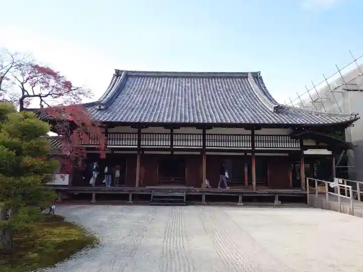 仁和寺の本殿・本堂