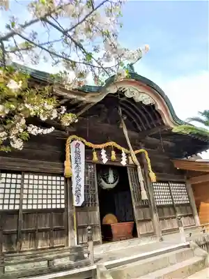 新北神社の本殿・本堂