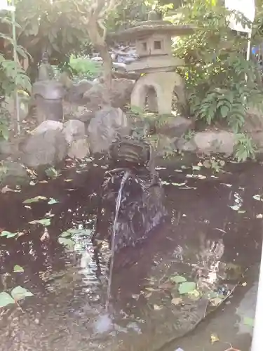 若宮神明社の庭園