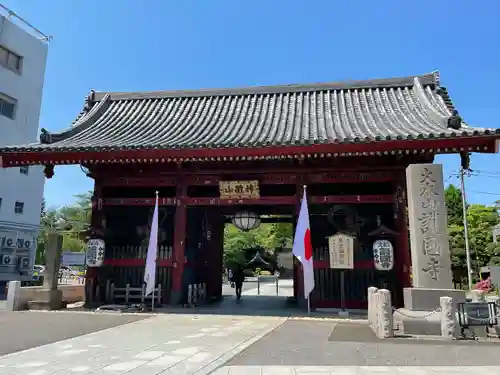 護国寺の山門