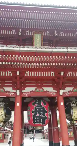 浅草寺の山門・神門