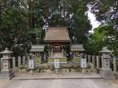 白山神社（二子町）の末社・摂社