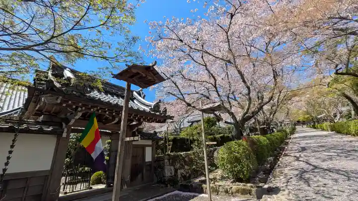 西教寺(滋賀県)