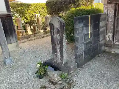 光蓮寺の{uncategorized: "未分類", other: "その他", undefined: "問題あり", building: "その他建物", grave: "お墓", sacred_gate: "鳥居", guardian: "狛犬", statue: "像", buddha: "仏像", history: "歴史", nature: "自然", garden: "庭園", animal: "動物", pagoda: "塔", temizu: "手水舎", mountain_gate: "山門・神門", sanctuary: "本殿・本堂", subordinate: "末社・摂社", art: "芸術", scenery: "景色", jizo: "地蔵", ema: "絵馬", goshuin: "御朱印", omikuji: "おみくじ", items: "授与品その他", amulet: "お守り", goshuincho: "御朱印帳", eats: "食事", festival: "お祭り", votive_dance: "神楽", shichigosan: "七五三参", wedding: "結婚式", experience: "体験その他", initially: "初詣", around: "周辺", anti_infection: "感染症対策"}