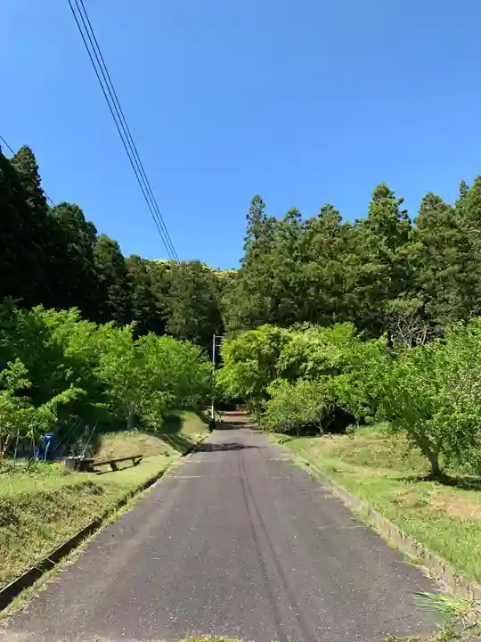八乙女根尾神社の周辺