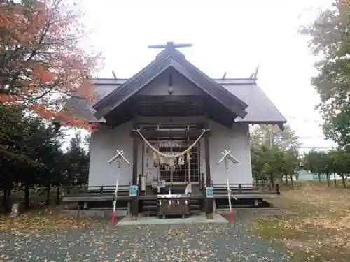 上常呂神社の本殿