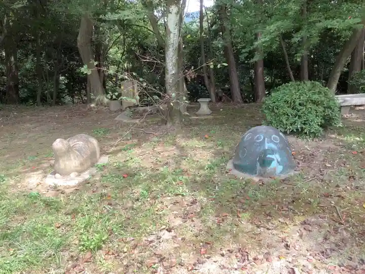 玉野御嶽神社の狛犬