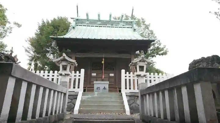 春日神社(比奈)の本殿・本堂