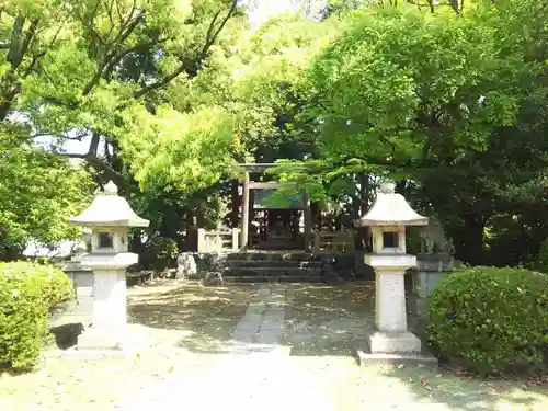 日陶神社の建物その他