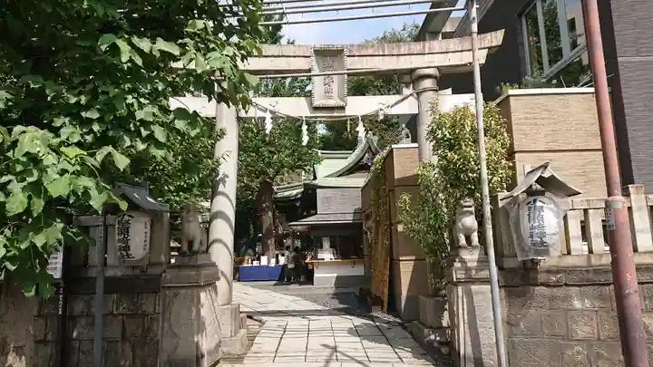 小野照崎神社の鳥居
