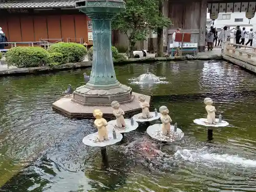 霊山寺の庭園