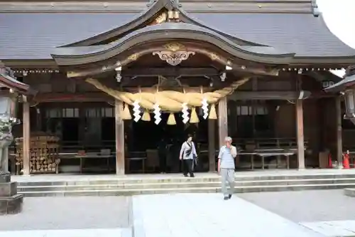 白山比咩神社の本殿