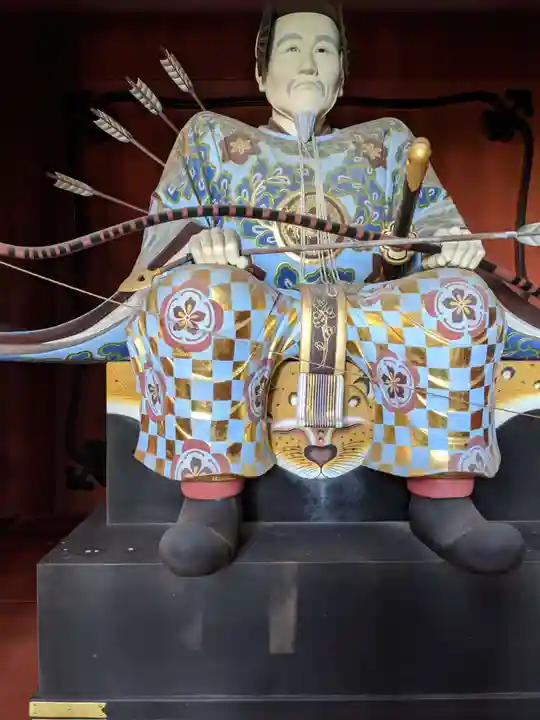 久能山東照宮の像