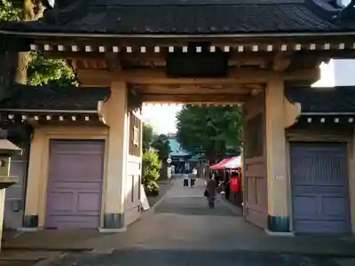 正覚寺の山門・神門
