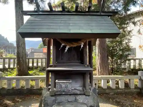 神明神社（南濃町徳田）(岐阜県)
