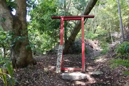 粉河産土神社（たのもしの宮）の末社